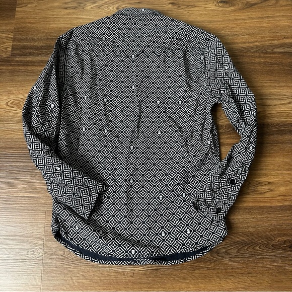 John John Brazil Men’s Button Shirt Small Navy Blue Skull Print Goth Grunge Punk - Picture 5 of 7